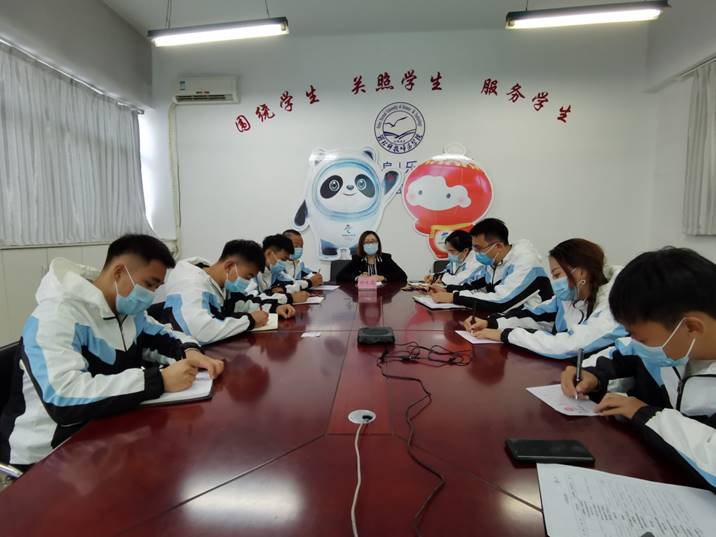 说明: C:\Users\清华同方\Desktop\新建文件夹\开云手机在线登入冬奥骨干志愿者参加线上河北省冬奥倒计时100天“一起向未来”畅享会\邵东蕊书记讲话.jpg