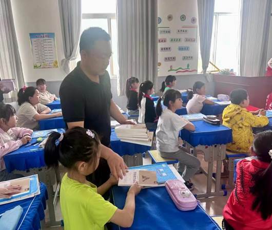 图示, 示意图 中度可信度描述已自动生成:ver1 图示, 示意图 中度可信度描述已自动生成:ver1